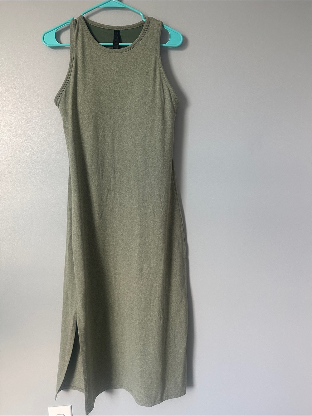 Sleeveless Olive Maxi Dress with Side Slit & Built-in bra, M